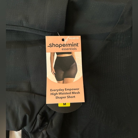 NWT Shapermint Essentials Everyday Empower Mesh Shaper Shorts Black - Picture 9 of 12
